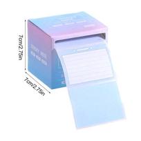 Ištraukiami lipnūs lapeliai, popieriaus ritinys, nuimama ištraukiama dėžutė, maža užrašų knygelė, užrašai rašymui, tapybos studentams, mokytojui A1