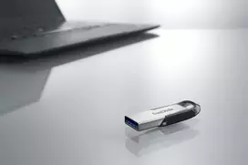 SanDisk Cruzer Ultra Flair 1TB USB 3.2 Gen 1 150MB/s