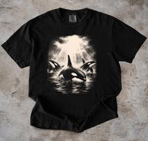 Three Orcas Shirt, Orca Whale Graphic Tee, Killer Whale Ocean Life Shirt, Vintage Retro Marine Animal Lover Gift, Beach Aesthetic Top 4XL