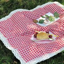 1pc Outdoor Picnic Mats, Table Mats, Red and White Checkered Lace Decorative Picnic Blankets - Tablecloths, Suitable for Camping