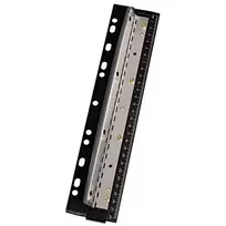 Smeigtukas WEDO 67 9401 – 4-ių skylių metalinis perforatorius, juodas, perforavimo talpa 3 mm, 66 mm plotis