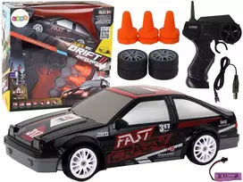 LEAN TOYS nuotoliniu valdymu sportinis automobilis R/C 1:24 juodas su keičiamais ratais