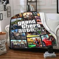 1 vnt. Grand Theft Auto minkštas flanelinis pledas su dizainerio spauda. Jaukus pledas visais metų laikais, puikiai tinkantis ant sofos, lovos, biure 80x120cm