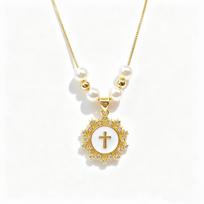 Round Square Heart-Shaped Zirconia Cross Pearl Chain Necklace Classic for Women Party Religious Adjustable Jewelry Choker