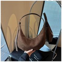 Elegantiška retro moteriška didelės talpos tekstūruota koldūno formos rankinė rudeniui/žiemai kava