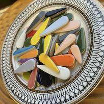 100g Oval Ceramic Mosaic Tiles Piece DIY Mosaic Making Stones for Craft Hobby Arts Home Wall Decoration arte leaf petal shape