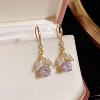 Korean diamond-encrusted ginkgo biloba temperament light luxury shiny exquisite versatile niche fashion high-end stud earrings