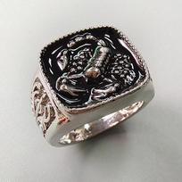 Nauji 2023 m. metaliniai blizgūs žiedai geometrinio pločio ženkliukai kvadratiniai pirštai punk stiliaus madingi žiedai papuošalų aksesuarų didmeninis išpardavimas 6