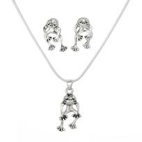 Vintažinis gotikinis 3D varlės metalo skulptūrinis pakabukas karoliai moterims ir varlių auskarai papuošalų rinkinys necklace + earrings
