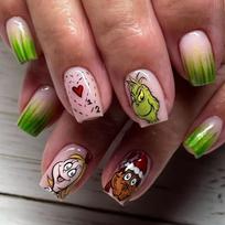 Christmas Press 24pcs-On Nails Set - Cute Cartoon Characters, Green Gradient, Short Oval Shape with Glossy Finish - Perfect for Holiday Manicure Men And Women