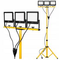 Statybinis LED prožektorius su trikojais, 3 x 50W, 4500K, halogeninio tipo, su kištuku
