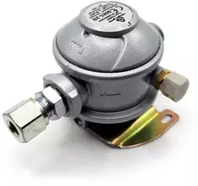 30mbar LPG dujų slėgio reguliatorius Bulkhead 10 mm 180° kemperiams ir karavanams
