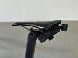 Dviračio žibinto laikiklis TREK (Bontrager) FLARE RT, tvirtinamas prie bėgelių arba ant krepšio