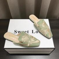 Moteriški mulų šlepetės vasarinė avalynė plokščiapadžiai retro kiniško stiliaus gėlės elegantiška suknelė žemo kulno sandalai dizainerio šlepetės išpardavimu 35 white