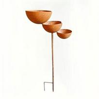 Vintage Iron 3-Tier Metal Bird Bath Ground Stakes Three-layer Bowl Garden Rain Catcher Handmade Rusted Bird Water Dispenser