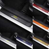 4 vnt. Anglies Pluošto Automobilio Durų Palangės Lipdukas Decal Chevrolet Lacetti Aveo Cobalt Cruze Malibu Trax Camaro Sail Captiva Epica Black white