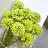 Single Simulated Dandelion, Simulated Flower Ball Chrysanthemum Green Silk Flower Small Handle Bouquet Home Decoration Ornament