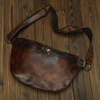 Retro handmade leather breast bag casual messenger bag first layer vegetable tanned cowhide shoulder bag men's travel trend iPad bag tamsiai ruda spalva