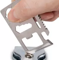 Daugiafunkcis nerūdijančio plieno išgyvenimo įrankis su atidarytuvu ir matuokliu, juodas
