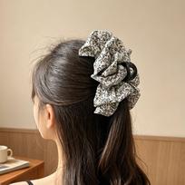 Knot for Women, Strong Hold for Thick Hair, Cute Everyday Hair Accessory One Size