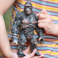 2024 New Godzilla Vs Kong 2 Evolutionary Version Gorilla King Kong PVC Action Figures Collectible Model Toys Children Gifts 16cm no box