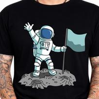 Astronaut Moon Flag Graphic T-Shirt Space Explorer Tee Cartoon Funny Sci Fi XL