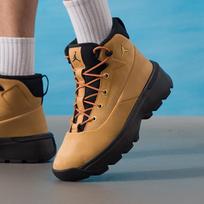 Nike Men's Winter Boot Jordan Low-Top Boots US 10.5 M
