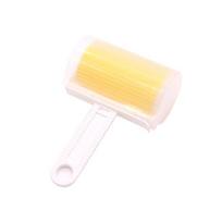 Professional Pet Hair Remover Brush Sticky Roller Ideal For Carpets Sofas And Bed Sheets geltona