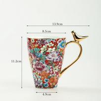 Spalvoti emaliniai dažai auksinis keraminis kavos puodelis gėlių raštas ir paukštis porcelianinis puodelis su rankena vintažinis 390 ml 301-400ml