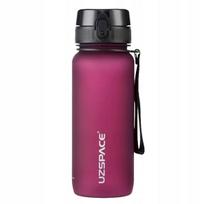 Sportinis butelis 650 ml iš Tritan, su matavimo taure, be BPA, burgundžio spalvos