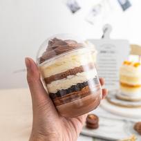 50 vnt. 360 ml vienkartinis putėsių pyrago puodelis su dangteliu, želė, desertinis jogurtinis pyragas