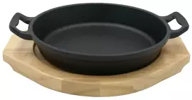 Ketaus apvali keptuvė ant medinio padėklo, 16 cm