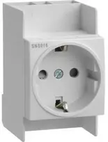 Modulinis kištukinis lizdas Hager SNS016 (16A, 250V, 2P+E)