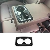 Galinės sėdynės puodelio laikiklio dangtelio apdailos rėmelis BMW X1 U11 2024 Interjero dalys Aksesuarai ABS Anglies pluoštas Carbon Fiber Pattern