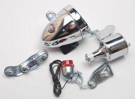 Retro Vintage 12V 2.5V LED Bicycle Headlights and Rear Taillight ABS Material Bicycle Accessories with Battery Power Supply fork&Silver sidabras