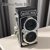 Retro Camera Music Box: European Nostalgic Style Wind-up Rotating Ornament, Ideal Children's Birthday Gift for Living Room Decor.