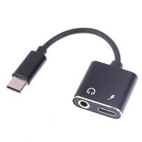 2 viename C tipo ausinių garso skirstytuvo adapteris USB C į 3,5 mm įkrovimo keitiklis juoda