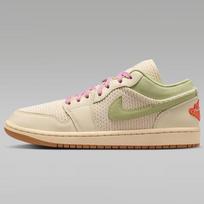 Jordan Women's Air Jordan 1 Low SE Sneakers EUR 38.5
