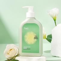 TWG Authentic Immersive Body Lotion: Refreshing, Non-Greasy, Hydrating, Moisturizing, Long-Lasting Fragrance for Full Body Use. Variant 1