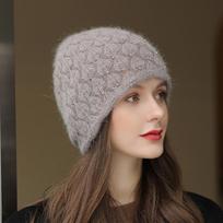 Nauja žieminė kepurė Gatvės mados triušio kailio mišinio stora šilta kepurė moterims elegantiška perlų dekoracija megzta kepurė moterims, dovana M（56-58cm） chaki