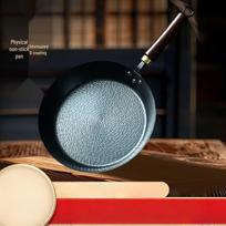 GOWKE Forged Iron Hammered Flat-Bottom Frying Pan