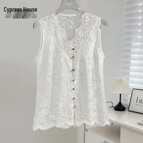 French Style Lace V-Neck Sleeveless Blouse M abrikosas