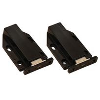 Magnetinis prispaudžiamas fiksatorius Nematomas prispaudžiamas fiksatorius Tvirtas Atidarymas prispaudimu Lengvam atidarymui ir uždarymui virtuvės spintelėms ir spintoms juoda