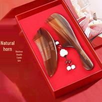Zhi Xu Natural Ox Horn Comb Gift Set