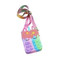 Vienaragio formos Pop It Fidget žaisliukas Piniginė Per petį nešiojama rankinė Silikoninė burbuliukų sensorinė monetų piniginė Reguliuojamas dirželis Vaikams ir suaugusiems pink