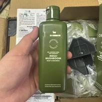 Reishi Mushroom Soothing & Oil Control Toner 200ml - Refreshing, Moisturizing Essence for Acne Control 200ml Mushroom Water Essence Toner