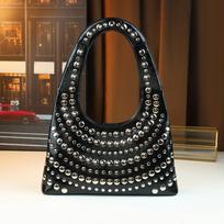 Heavy Industry Rivet Handheld Shoulder Bag 2026 New Personalized Trendy and Fashionable Style Underarm Bag juoda