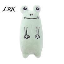 Stuffed Animal Cat Toy Catnip Toy, Soft Plush Chew Cute Shaped Bear Duck Frog Enrichment for Indoor Cats Kittens Teething žalia