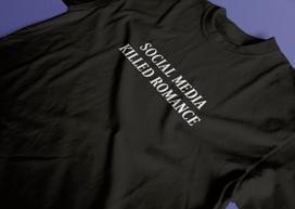 Social Media Killed Romance T-Shirt - Digital Detox Tee 4XL
