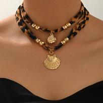 Layered Boho Shell Choker Necklace Leopard Tropical Print Fabric Adjustable Gold Beaded Pendant Women Summer Beach Jewelry